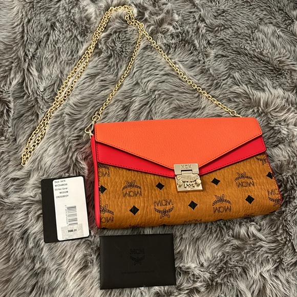 MCM Hot Coral Crossbody PERFECT CONDITION - Picture 2 of 6